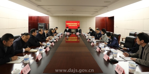 省機(jī)關(guān)事務(wù)管理局兩個支部與省檔案館辦公室支部開展共學(xué)共建活動